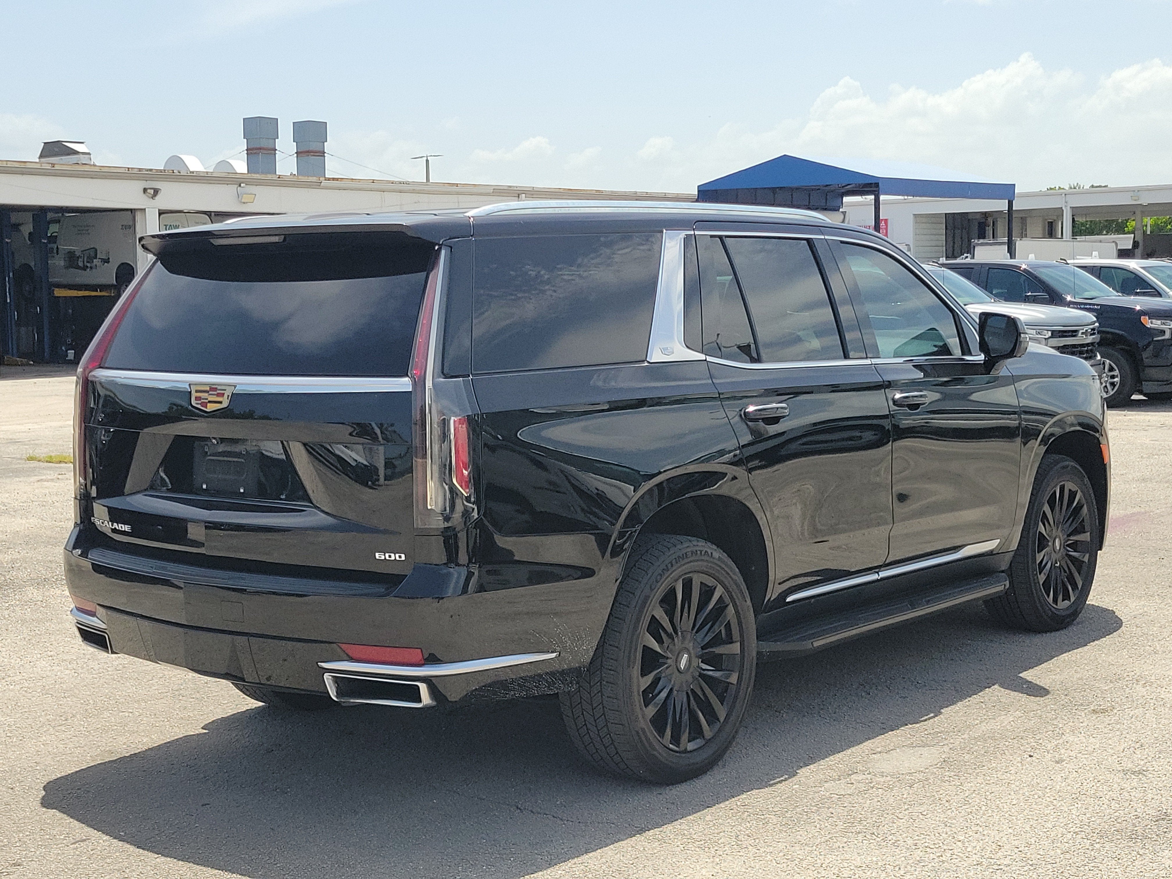 2022 Cadillac Escalade Luxury