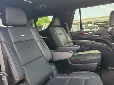 2022 Cadillac Escalade Luxury