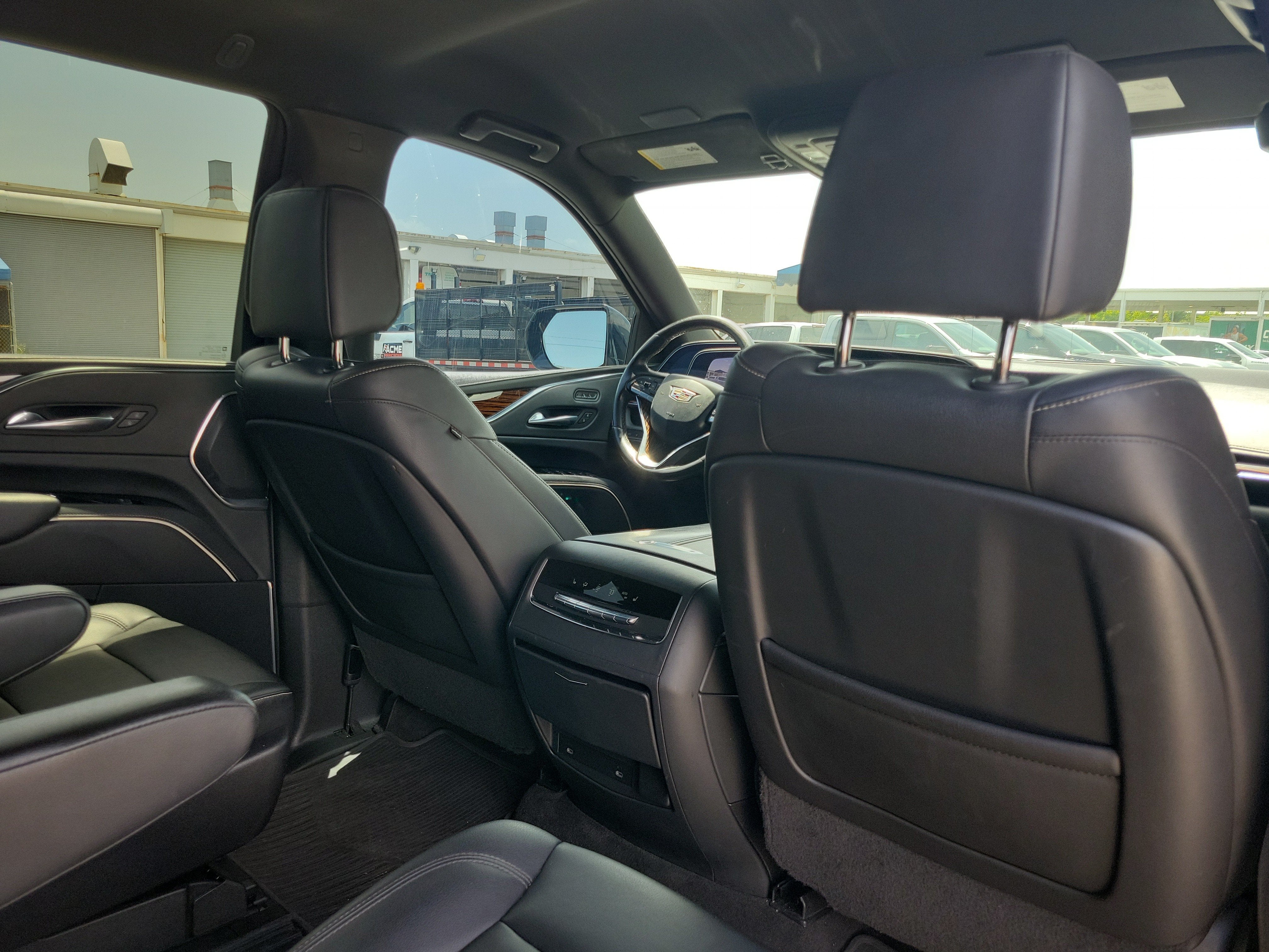 2022 Cadillac Escalade Luxury