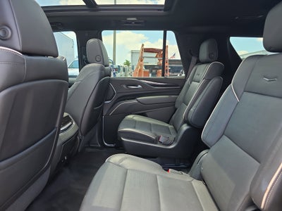 2023 Cadillac Escalade Sport