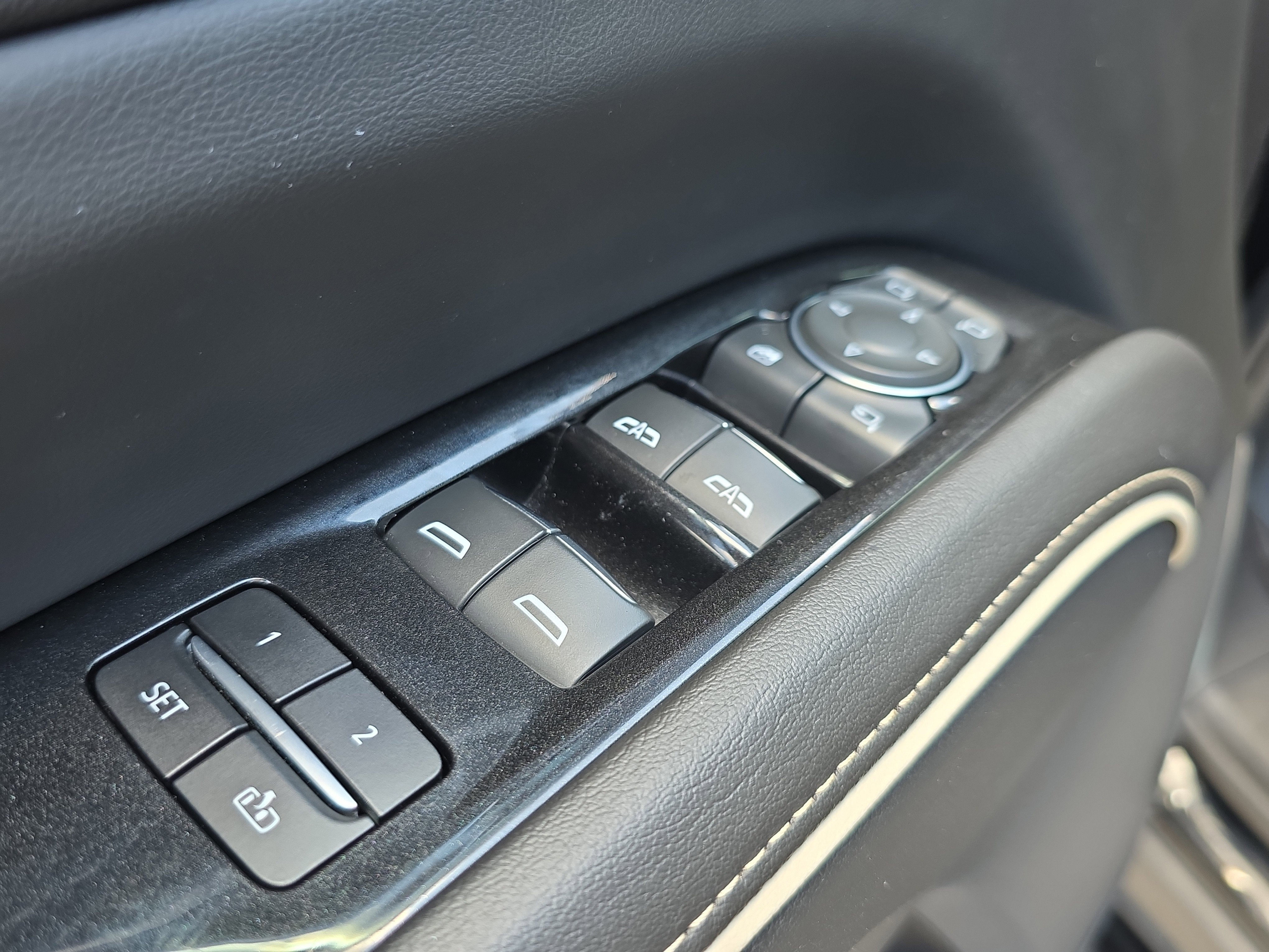 2023 Cadillac Escalade Sport