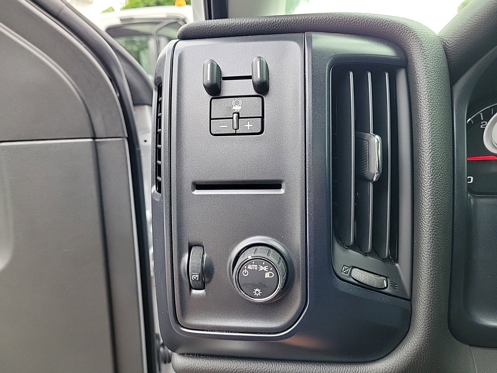 2024 Chevrolet Silverado 4500 HD Work Truck