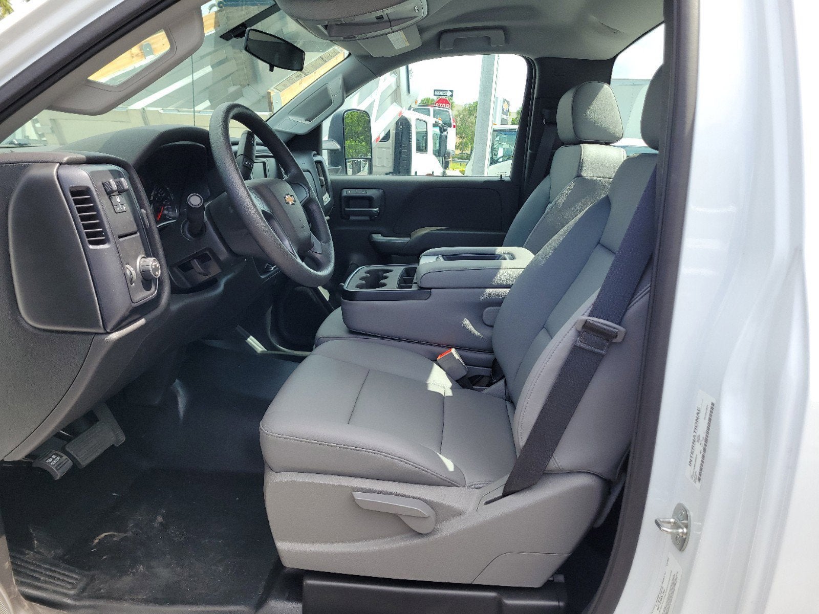 2024 Chevrolet Silverado 5500 HD Work Truck