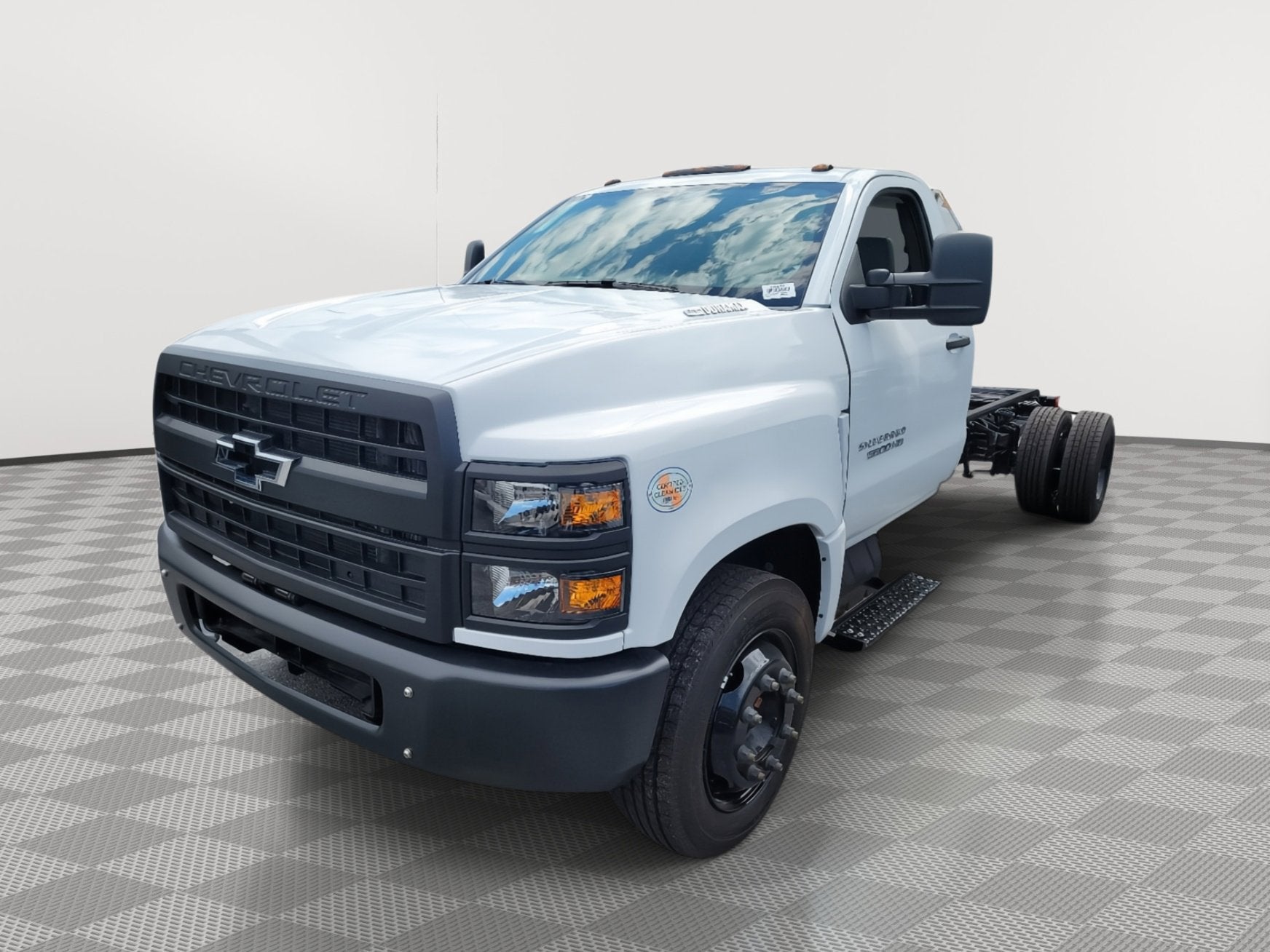 2024 Chevrolet Silverado 5500 HD Work Truck