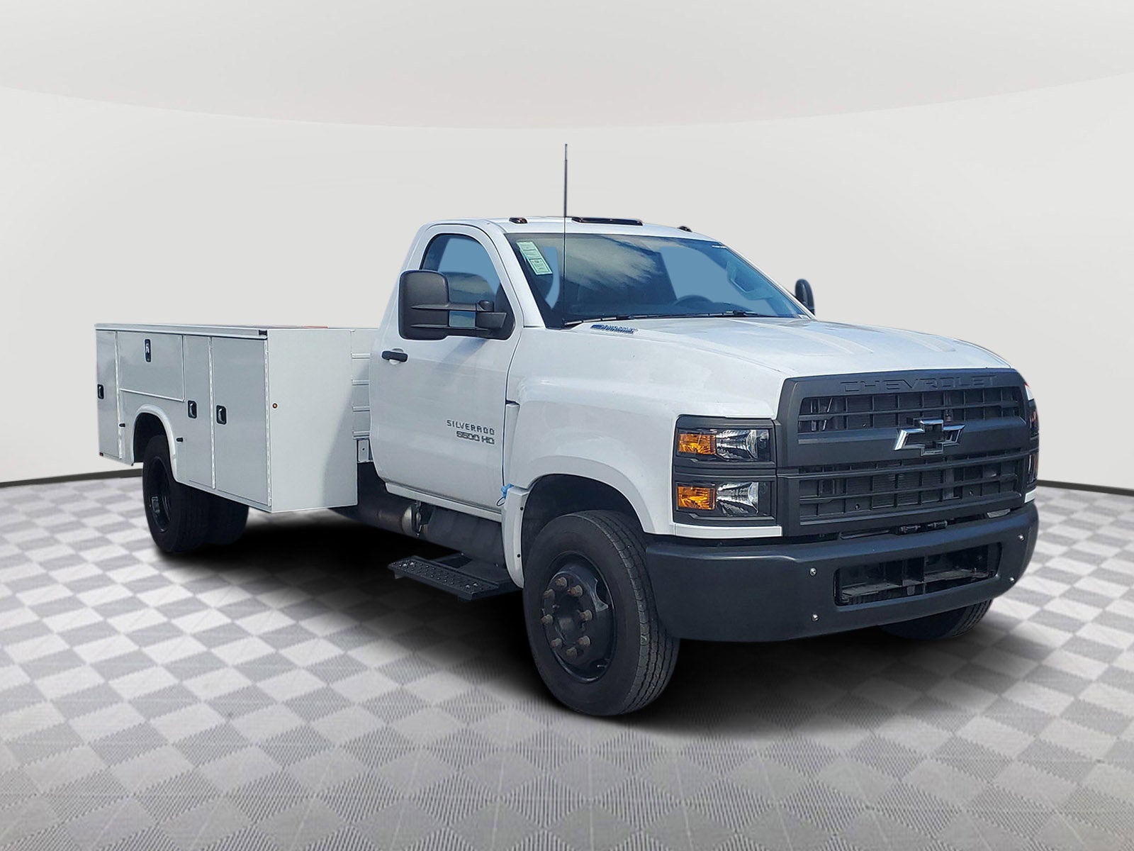 2024 Chevrolet Silverado 5500 HD Work Truck