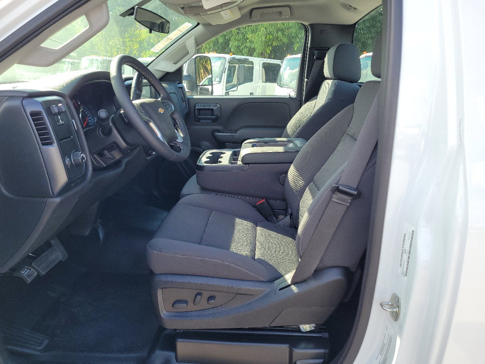 2024 Chevrolet Silverado 6500 HD Work Truck