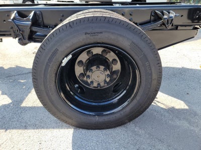 2024 Chevrolet Silverado 6500 HD Work Truck