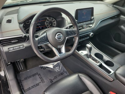 2022 Nissan Altima 2.5 SR