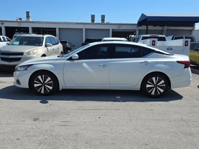 2021 Nissan Altima 2.5 SL