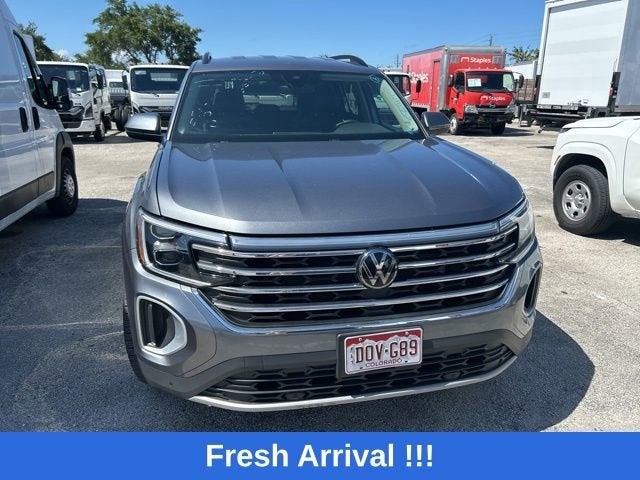 2024 Volkswagen Atlas 2.0T SE w/Technology