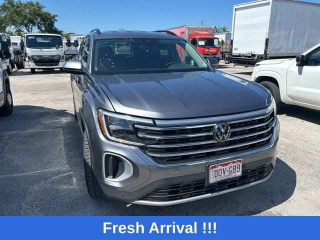 2024 Volkswagen Atlas 2.0T SE w/Technology