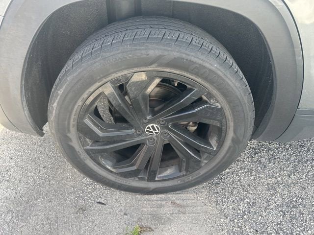 2022 Volkswagen Atlas 2.0T SE w/Technology