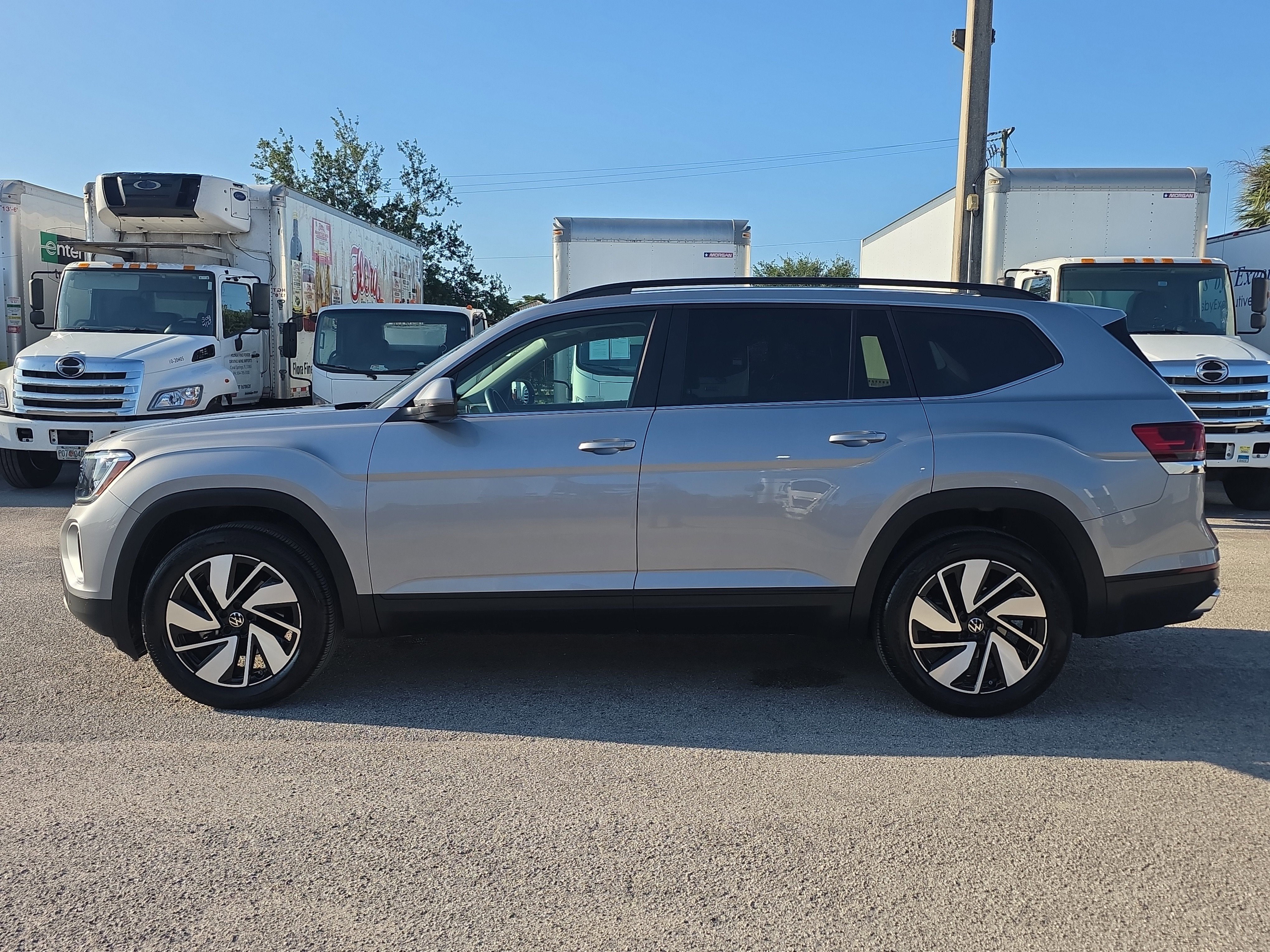 2026 Volkswagen Atlas 2.0T SE w/Technology
