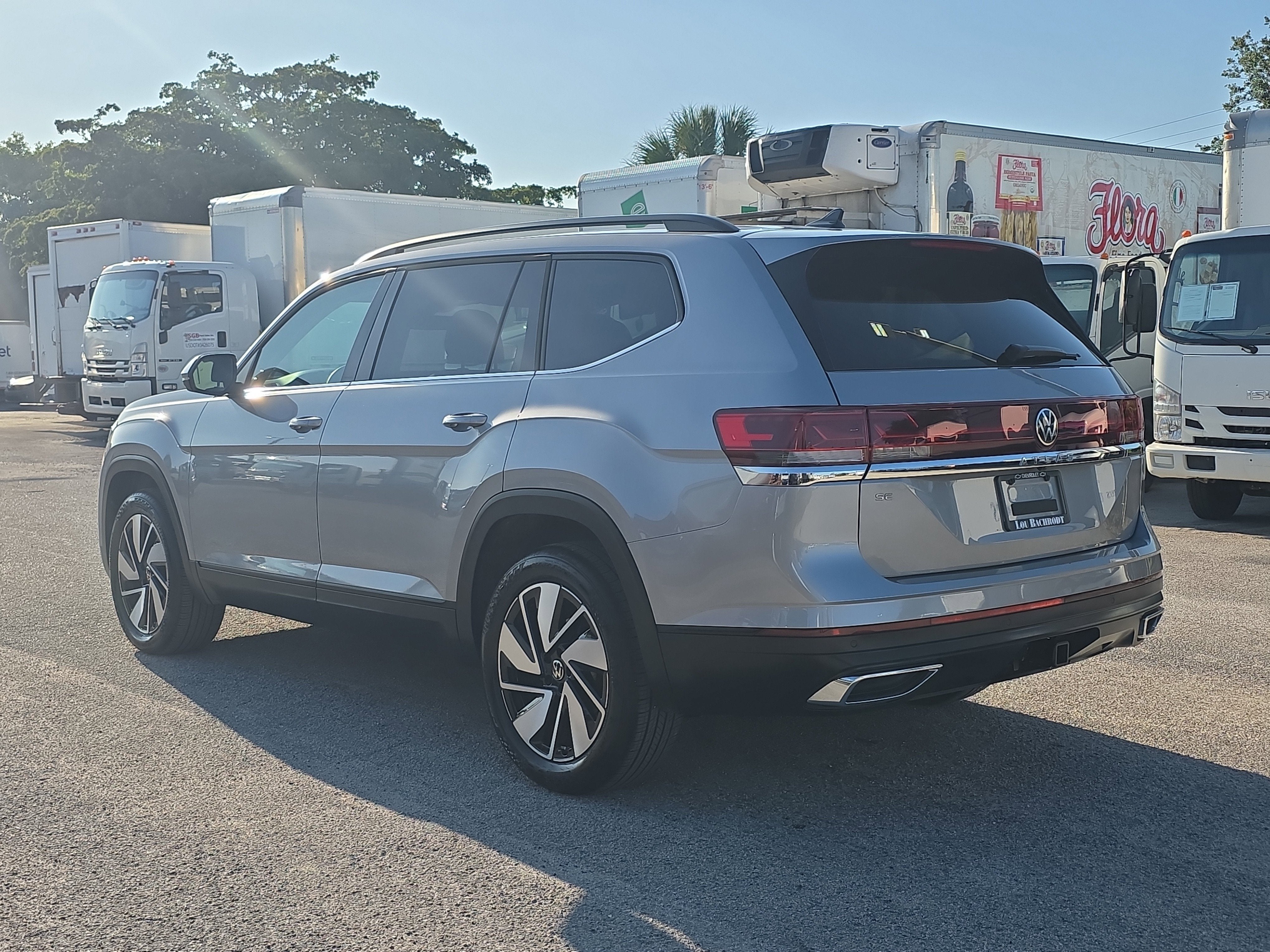 2026 Volkswagen Atlas 2.0T SE w/Technology
