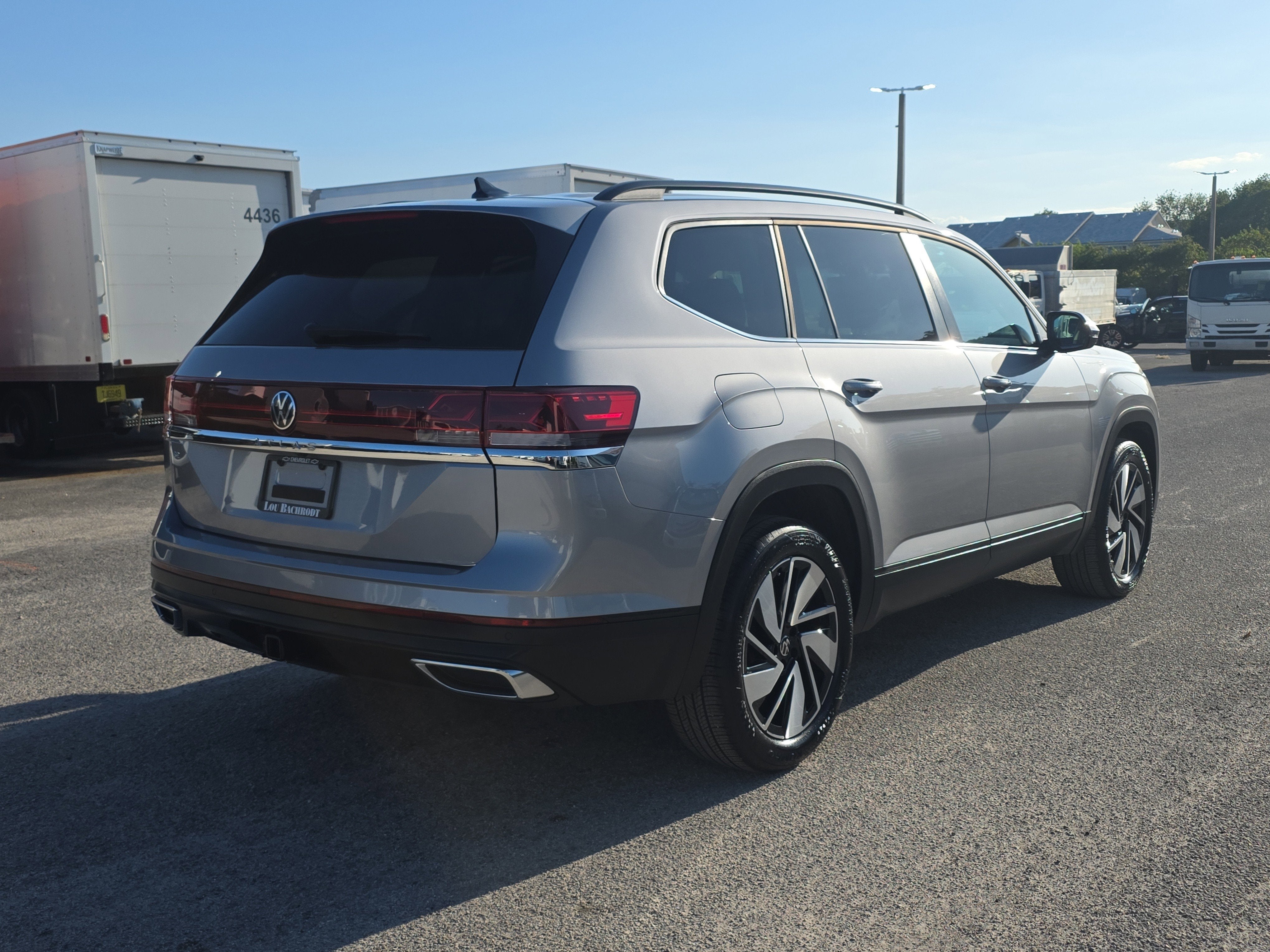 2026 Volkswagen Atlas 2.0T SE w/Technology