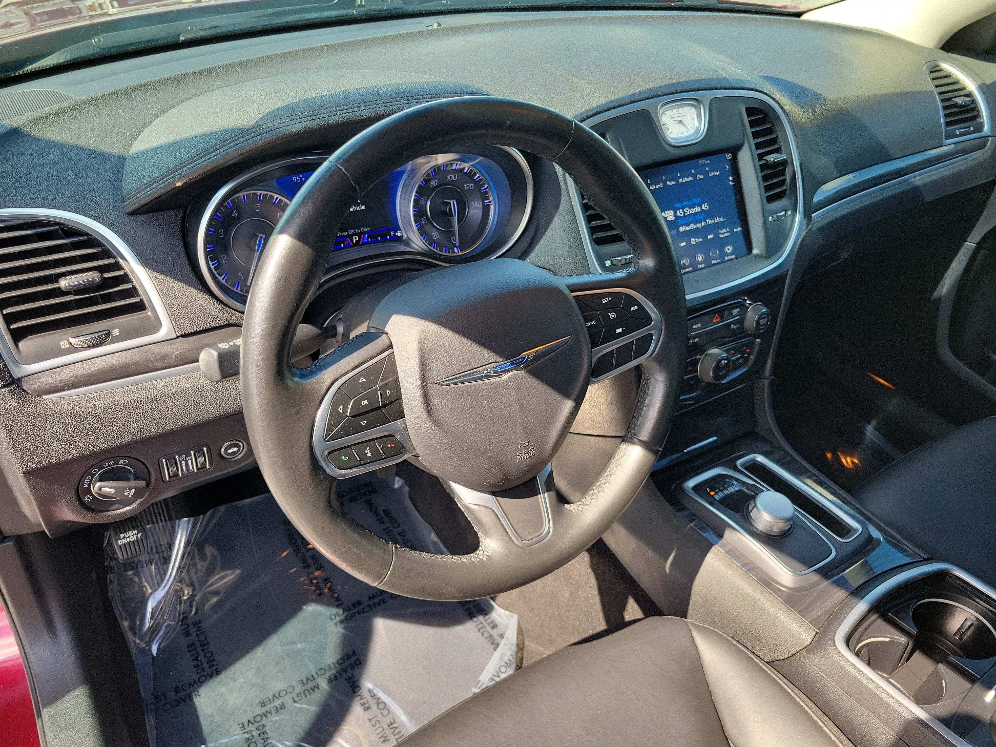 2021 Chrysler 300 Touring L