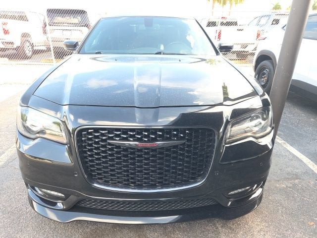 2022 Chrysler 300 300S