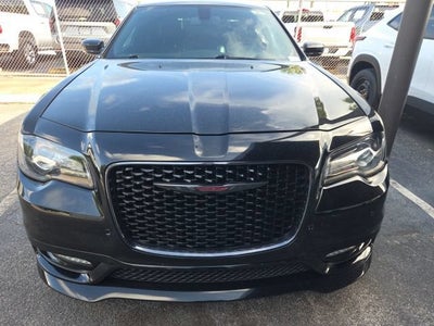 2022 Chrysler 300 300S