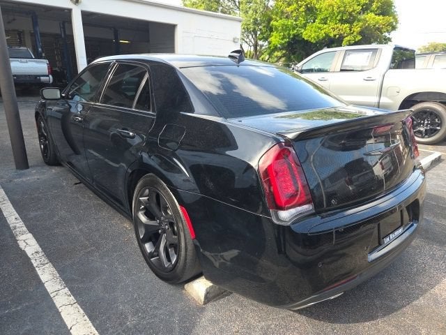 2022 Chrysler 300 300S