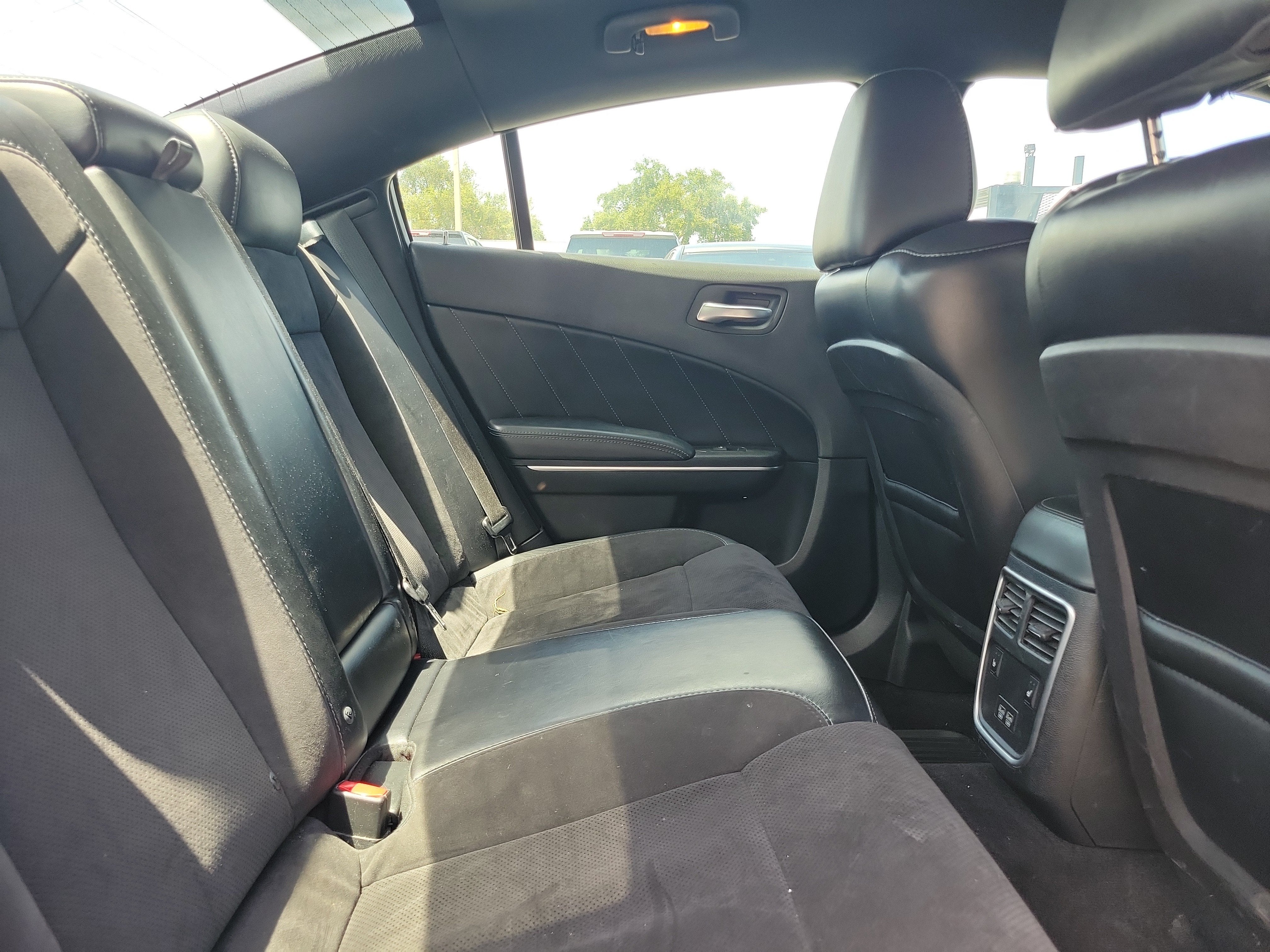 2015 Dodge Charger Road/Track