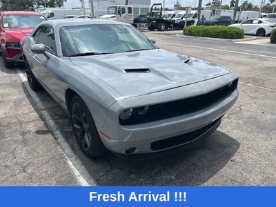 2022 Dodge Challenger SXT