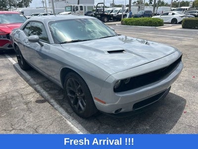 2022 Dodge Challenger SXT