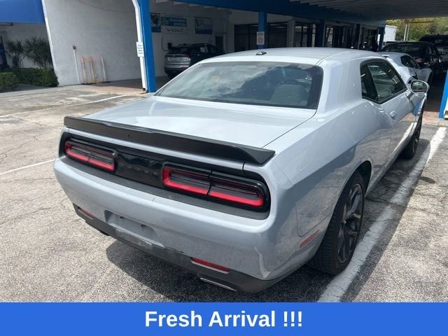 2022 Dodge Challenger SXT