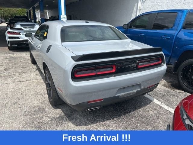 2022 Dodge Challenger SXT