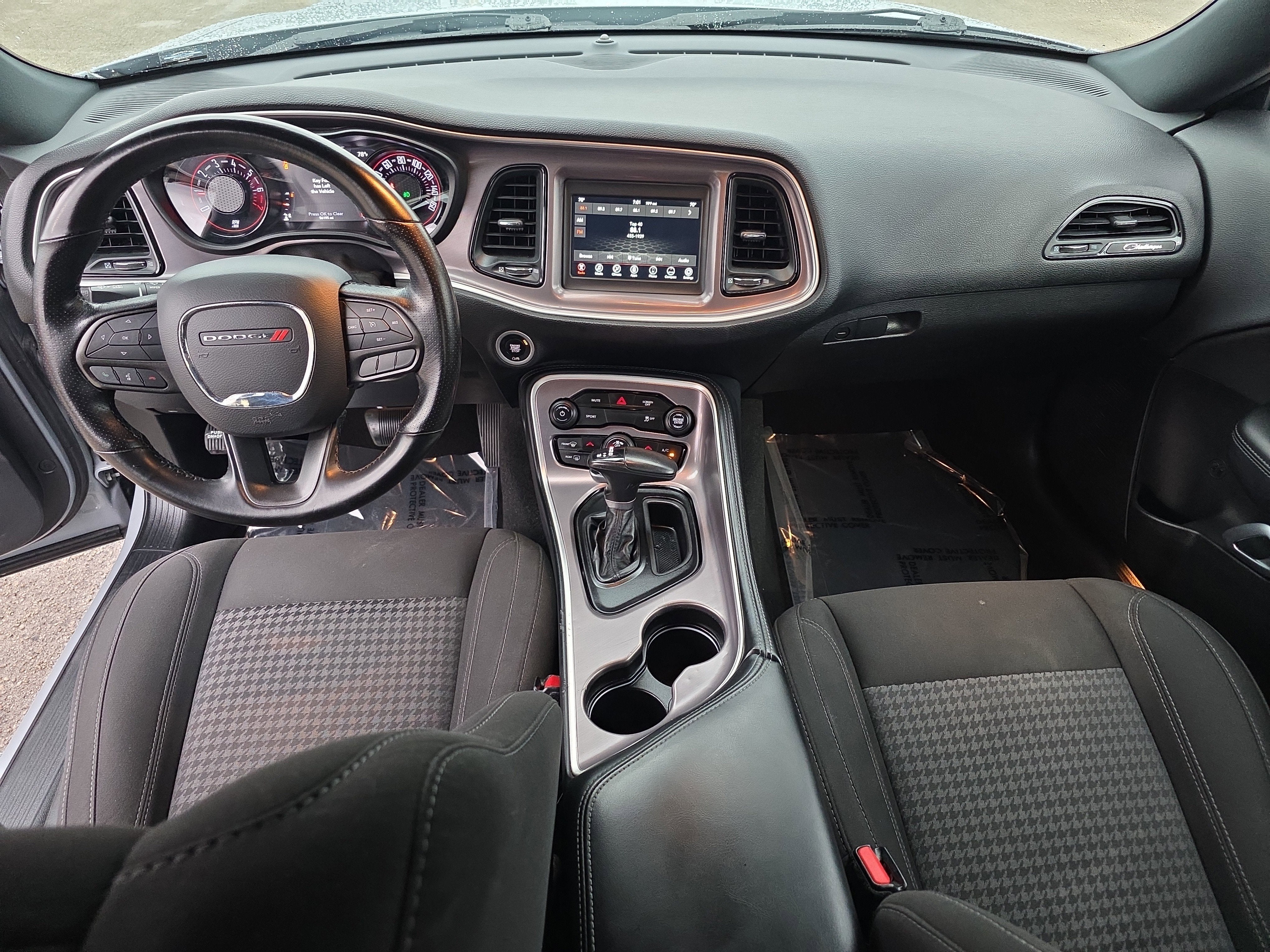 2022 Dodge Challenger SXT