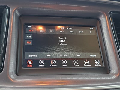 2022 Dodge Challenger SXT