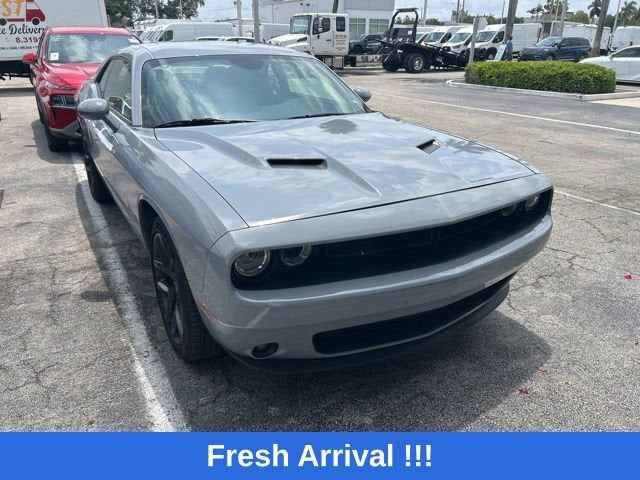 2022 Dodge Challenger SXT