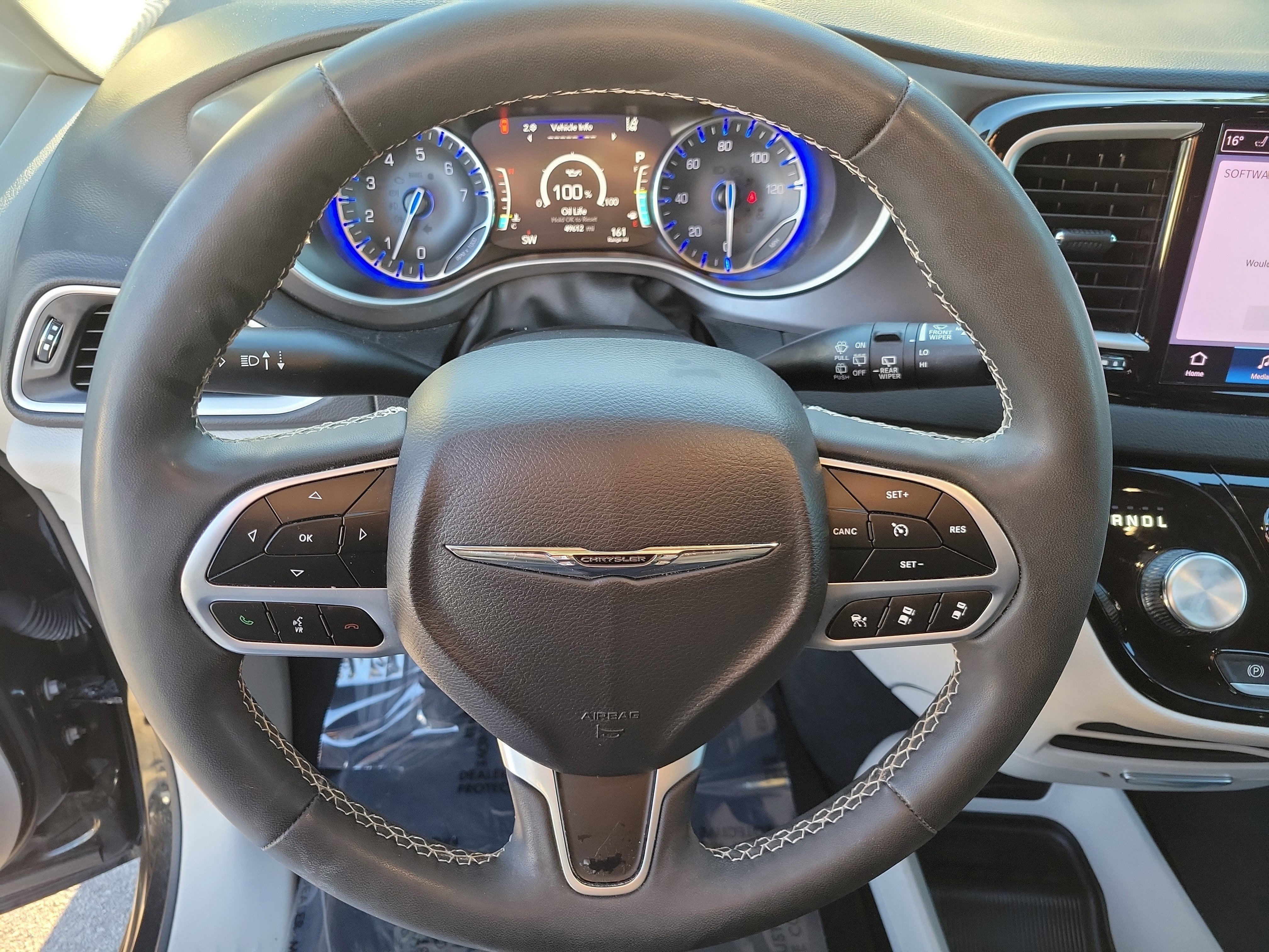 2023 Chrysler Pacifica Touring L