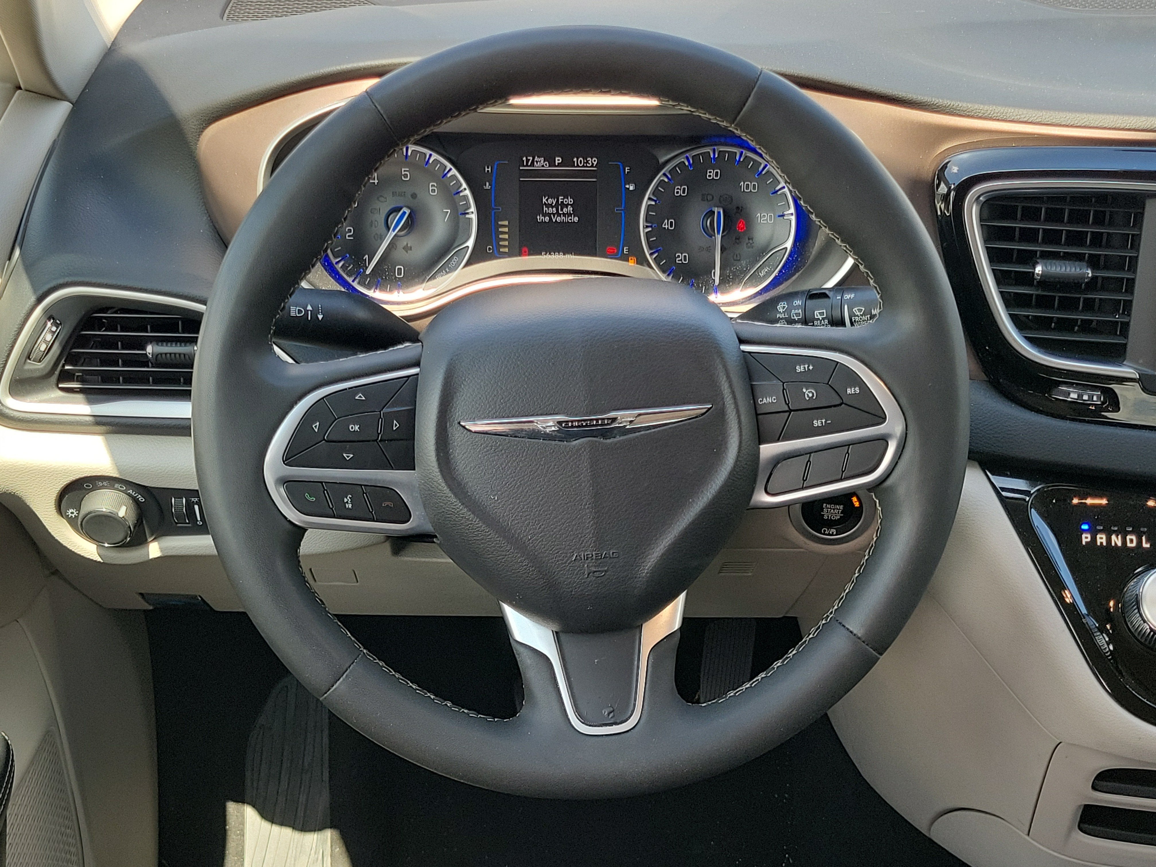 2023 Chrysler Voyager LX