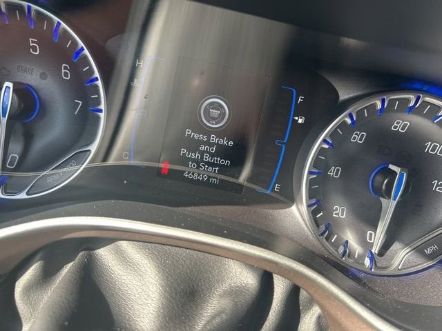 2024 Chrysler Voyager LX