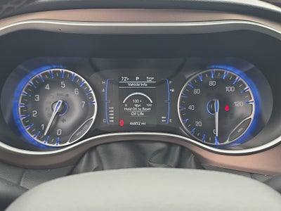 2024 Chrysler Voyager LX