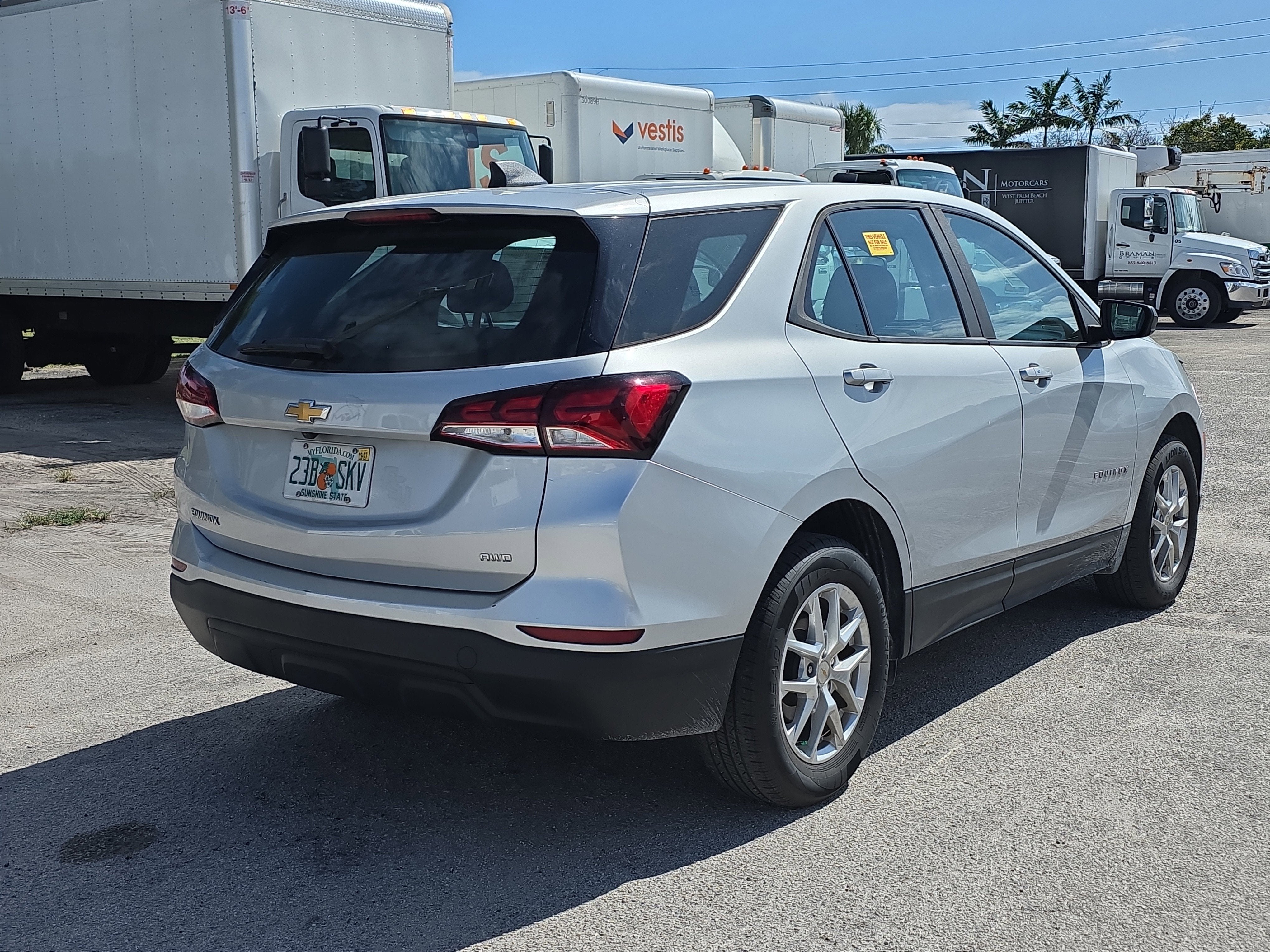 2022 Chevrolet Equinox LS