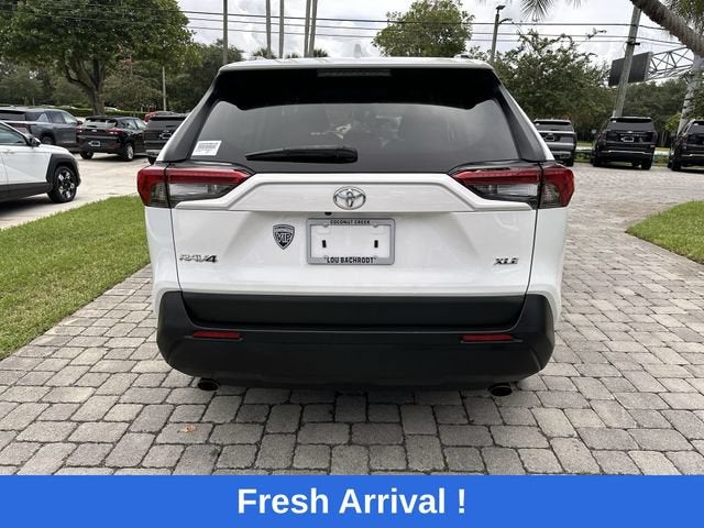 2023 Toyota RAV4 XLE