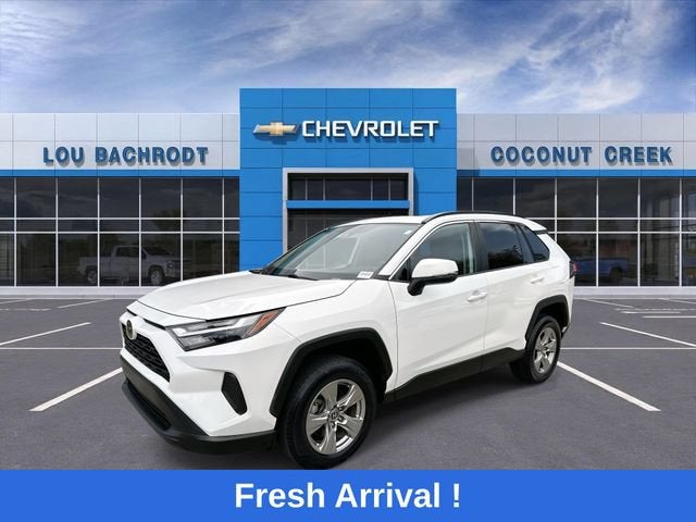 2023 Toyota RAV4 XLE