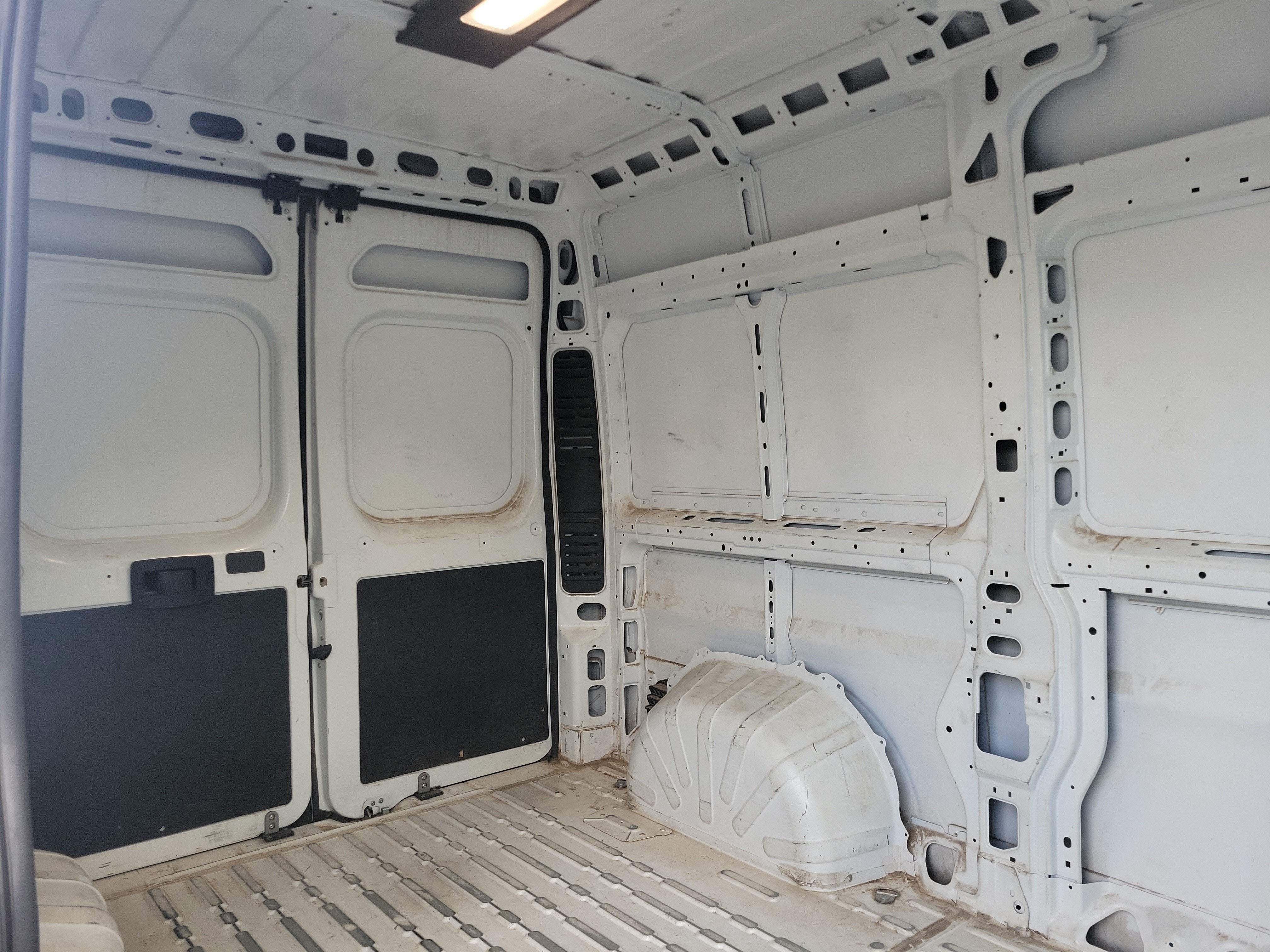 2024 RAM ProMaster Cargo Van Tradesman