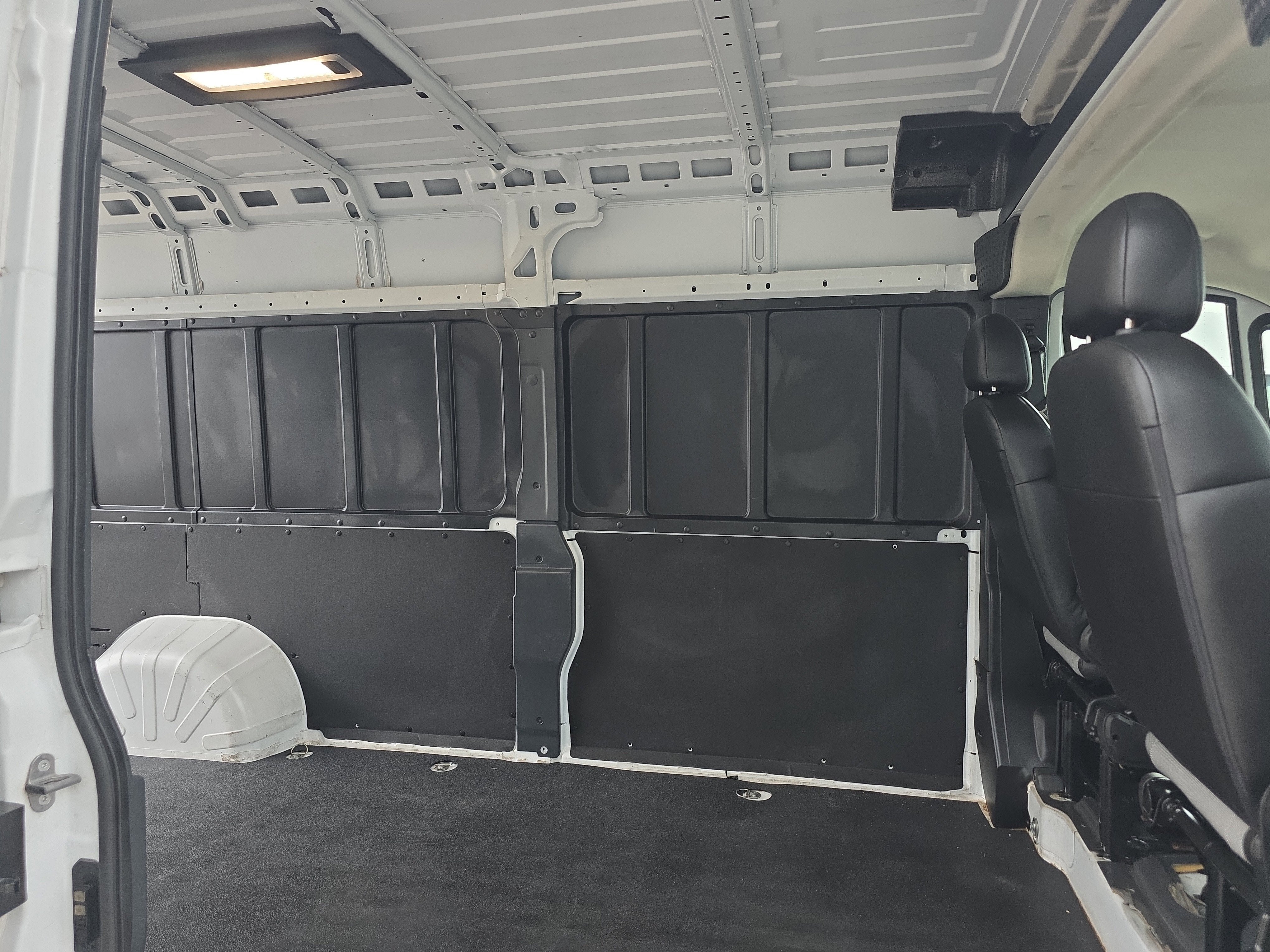 2024 RAM ProMaster Cargo Van Tradesman