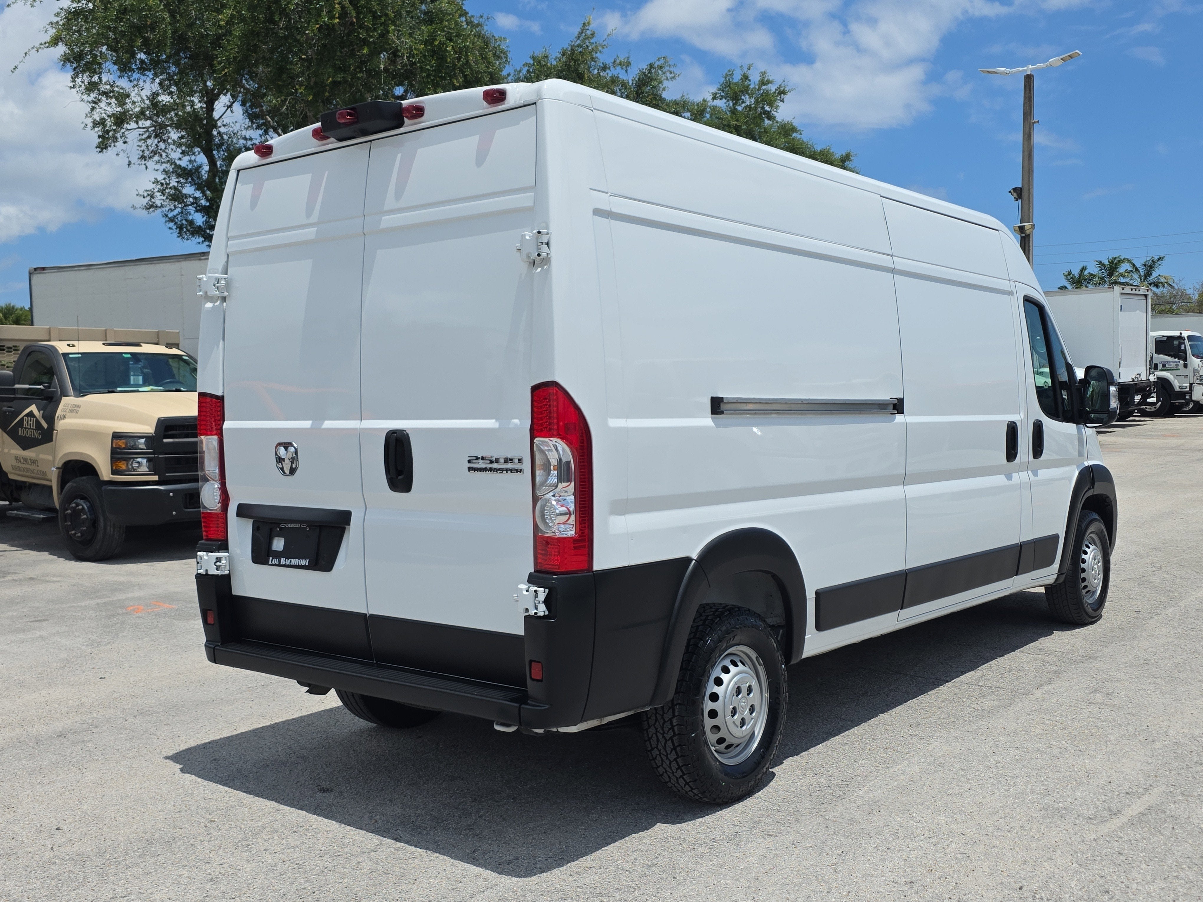 2025 RAM ProMaster Cargo Van Tradesman