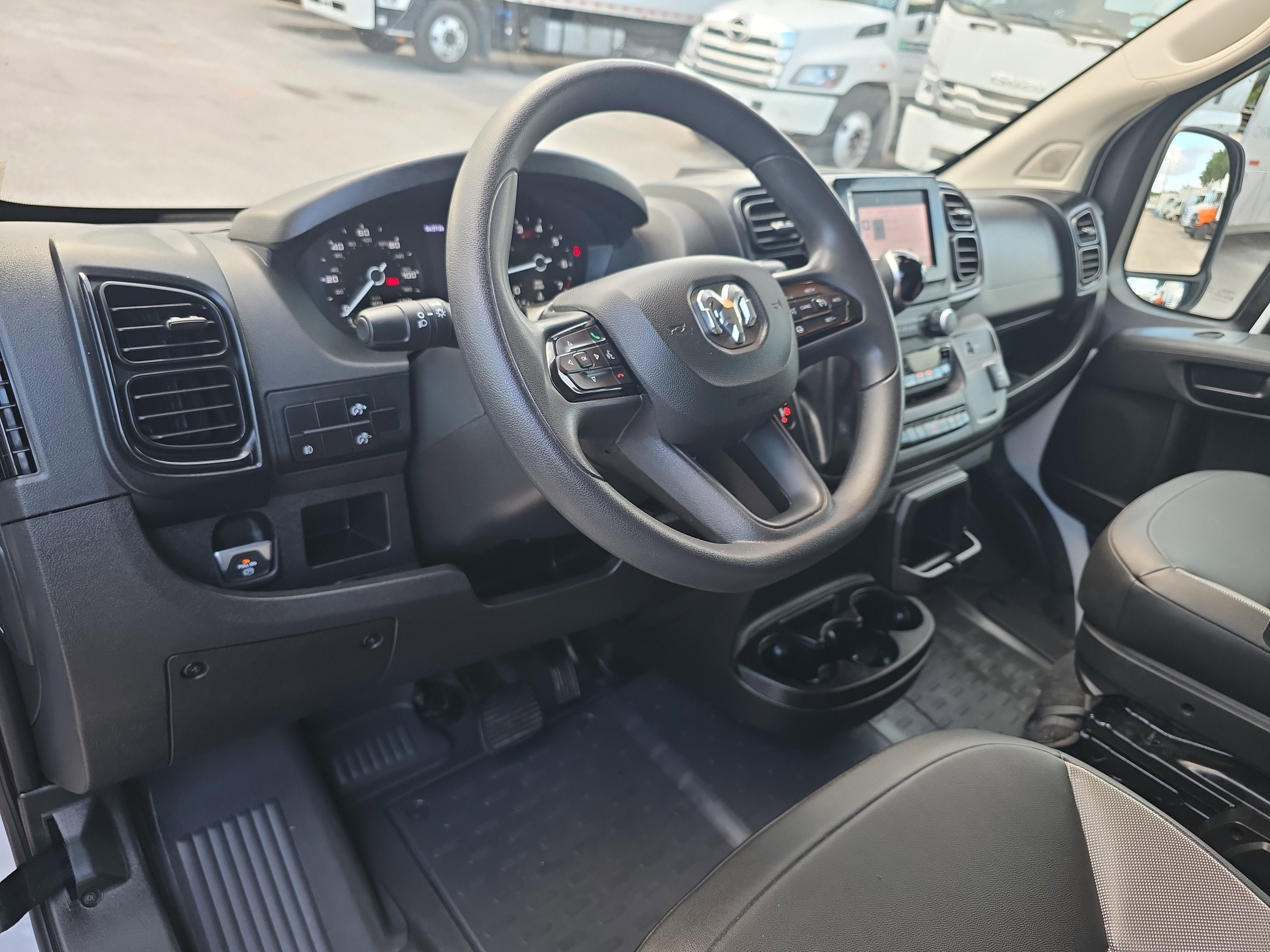2025 RAM ProMaster Cargo Van Tradesman