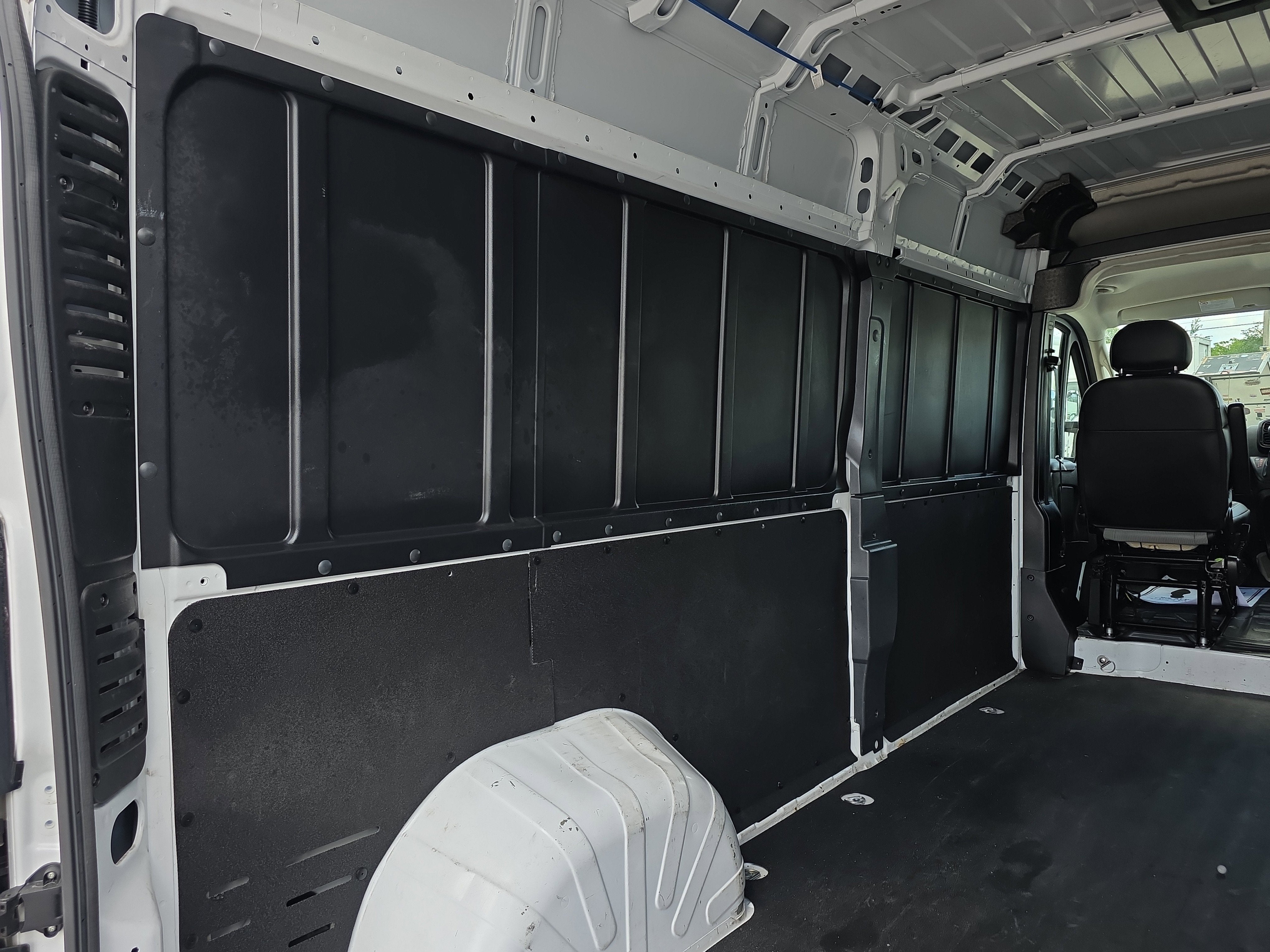 2024 RAM ProMaster Cargo Van Tradesman