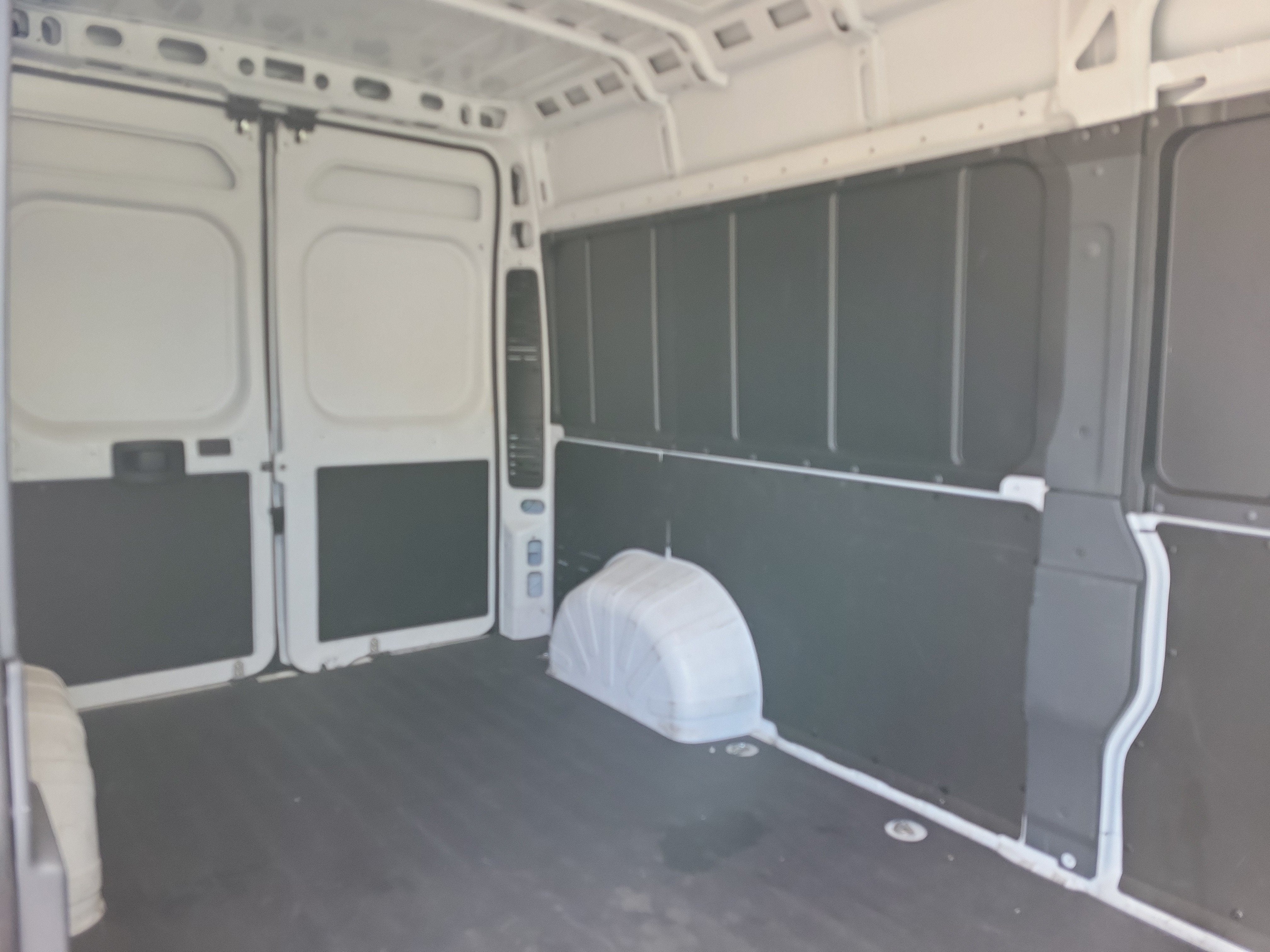 2025 RAM ProMaster Cargo Van Tradesman