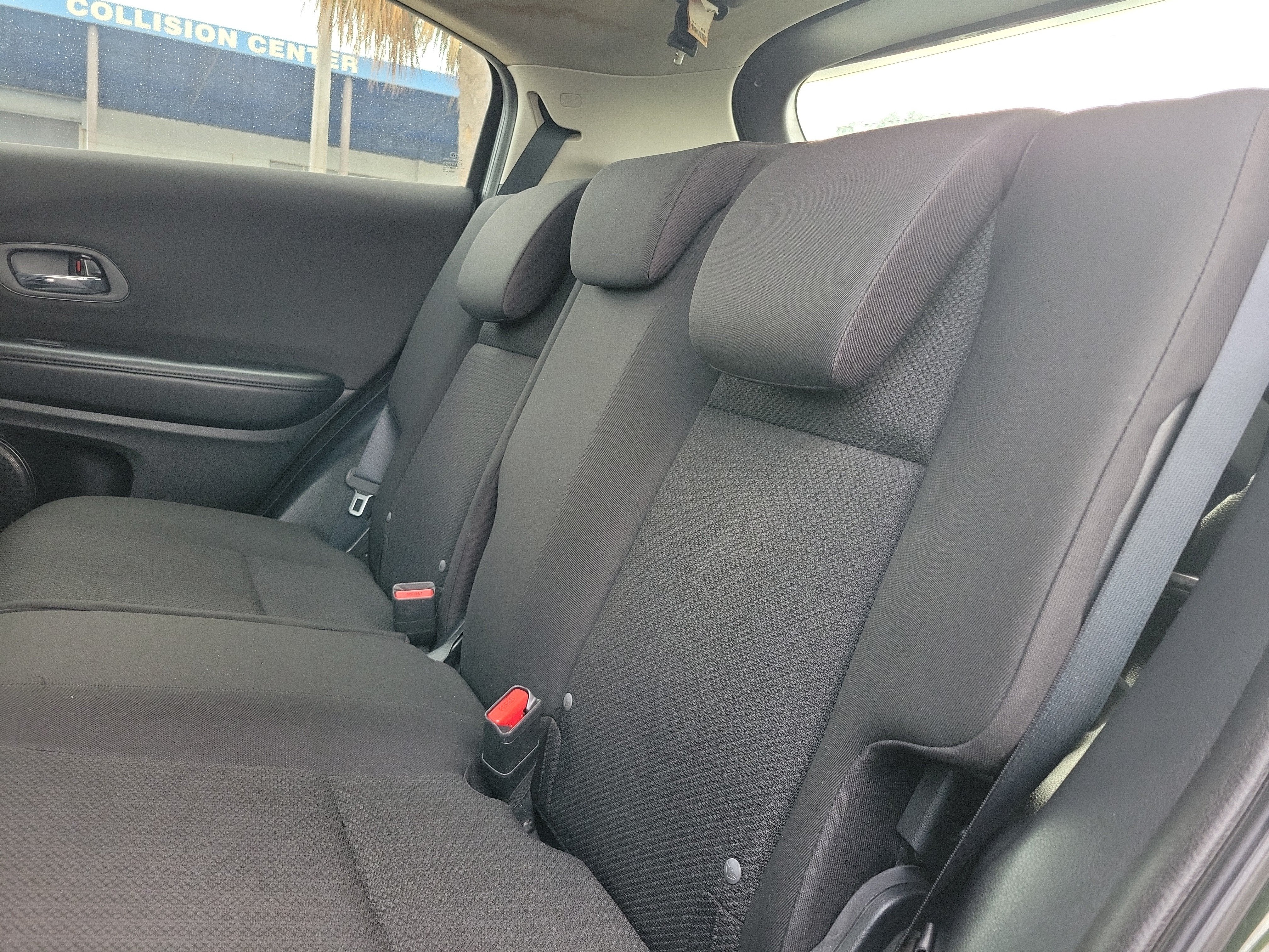 2017 Honda HR-V LX