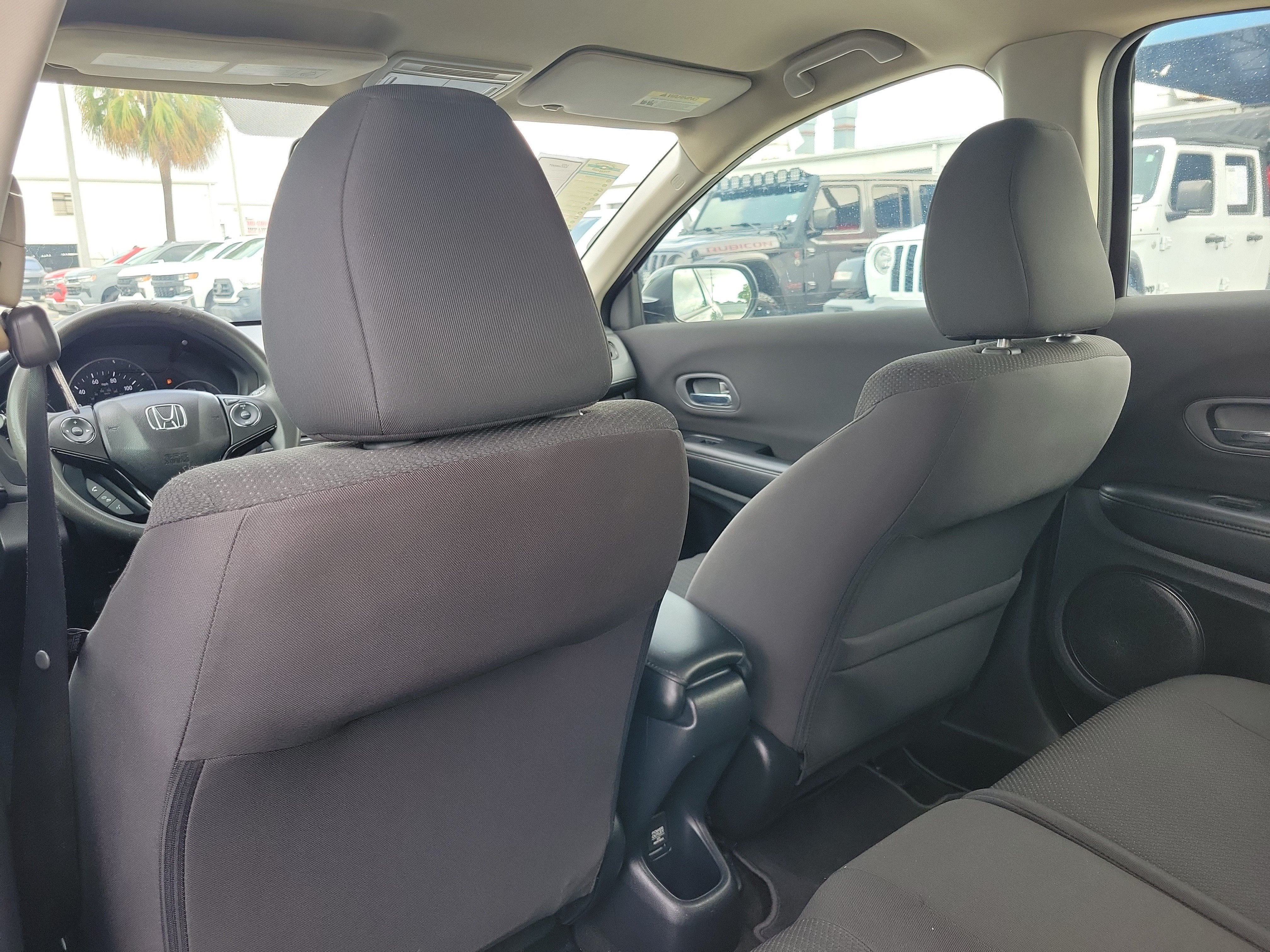 2017 Honda HR-V LX