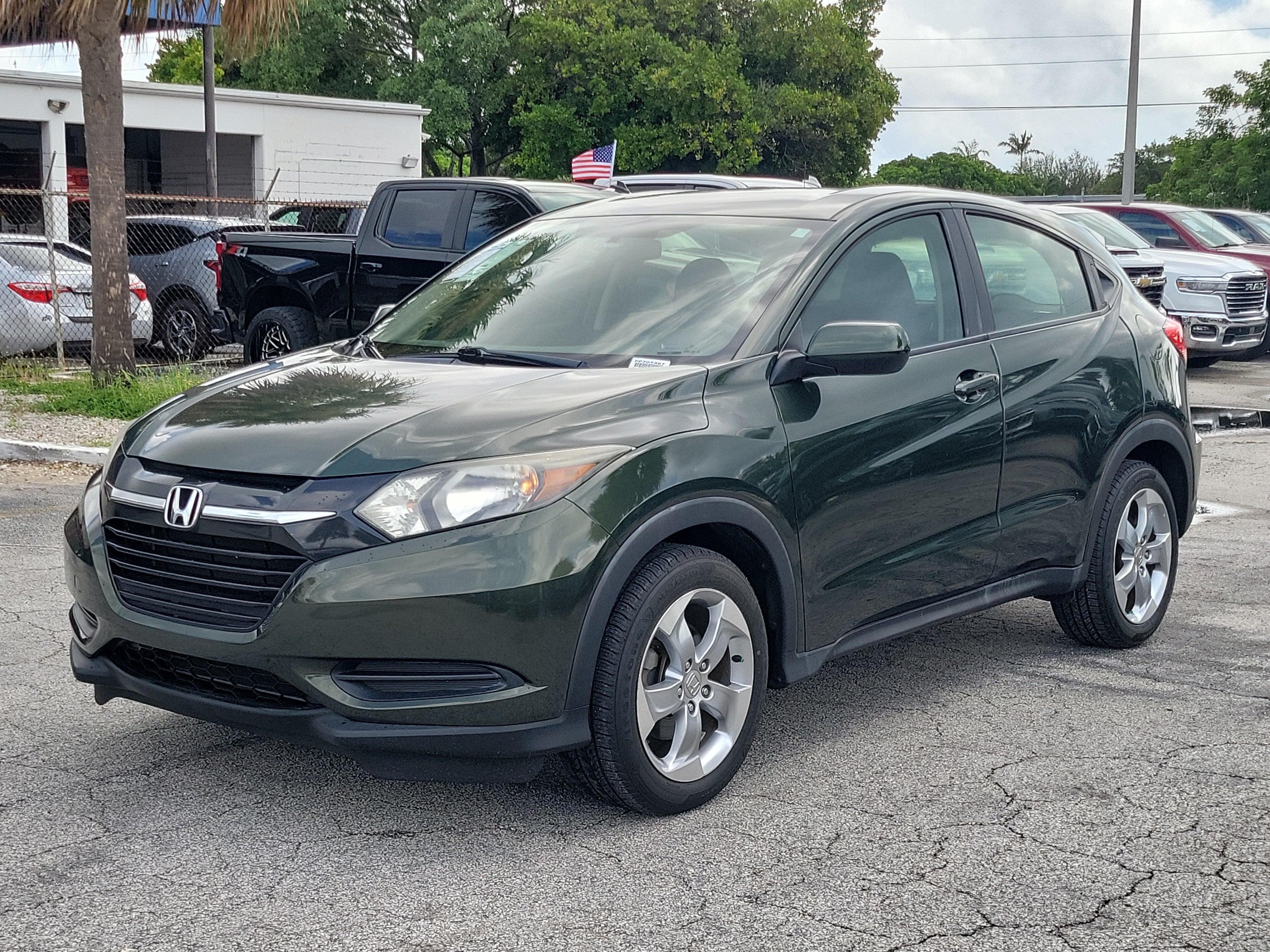 2017 Honda HR-V LX