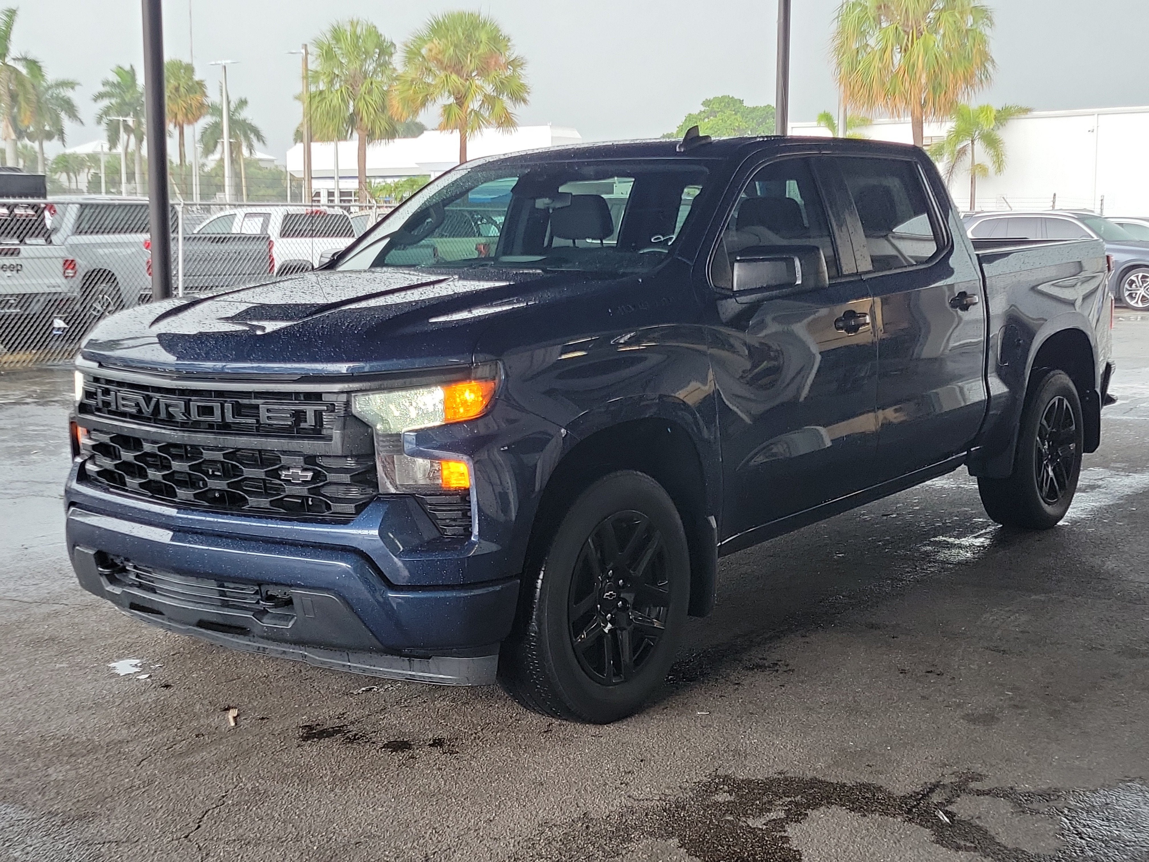 2023 Chevrolet Silverado 1500 Custom