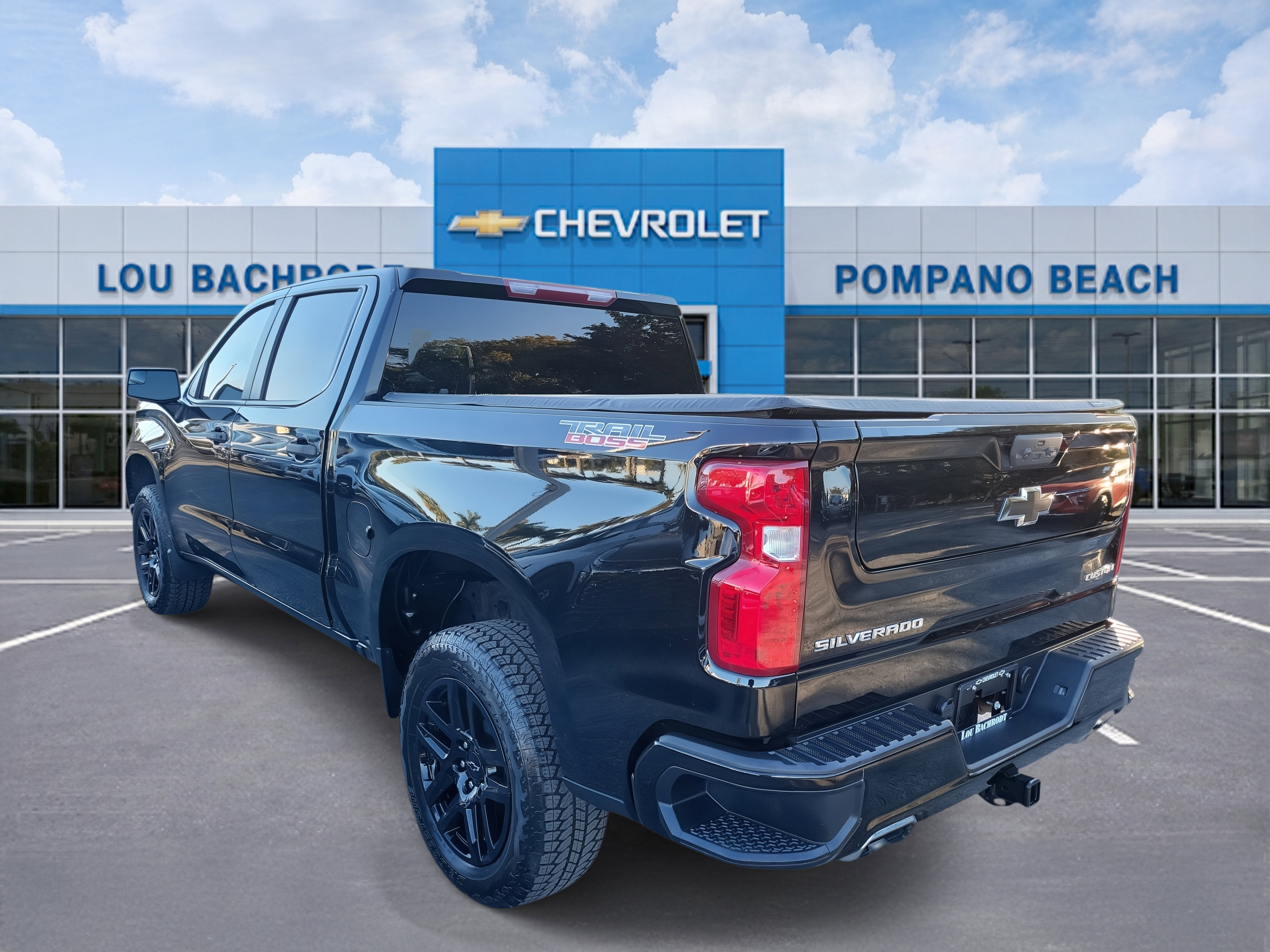 2024 Chevrolet Silverado 1500 Custom Trail Boss