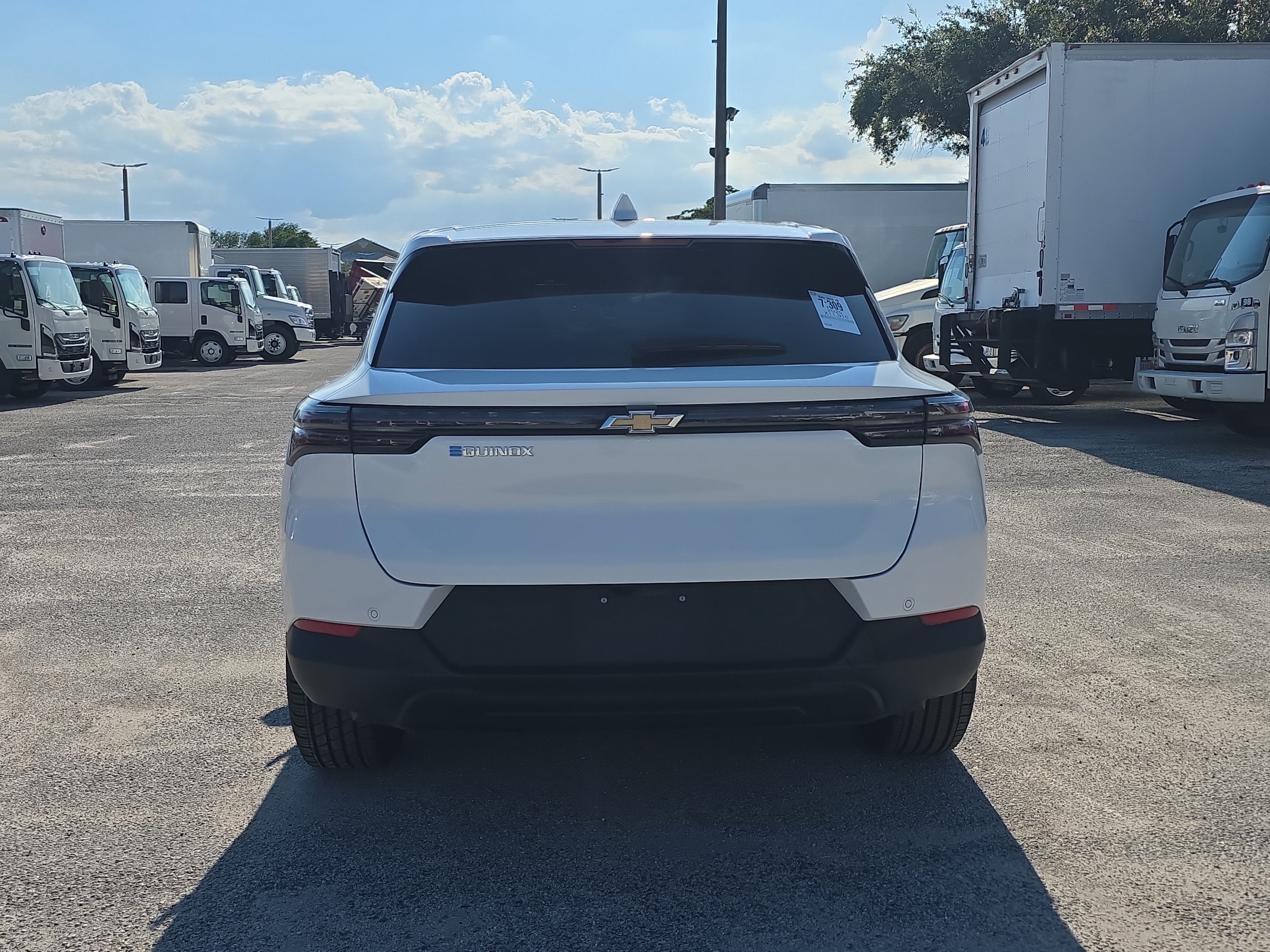 2025 Chevrolet Equinox EV LT